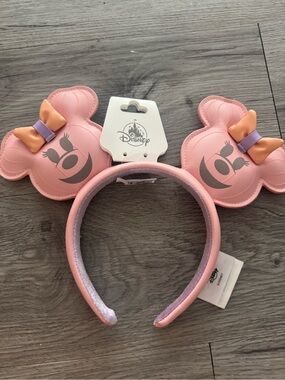 Disney Cute Ghostie Minnie Ear Headband